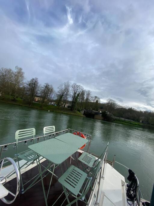 Charmant Bateau Sur La Marne Jouarre المظهر الخارجي الصورة